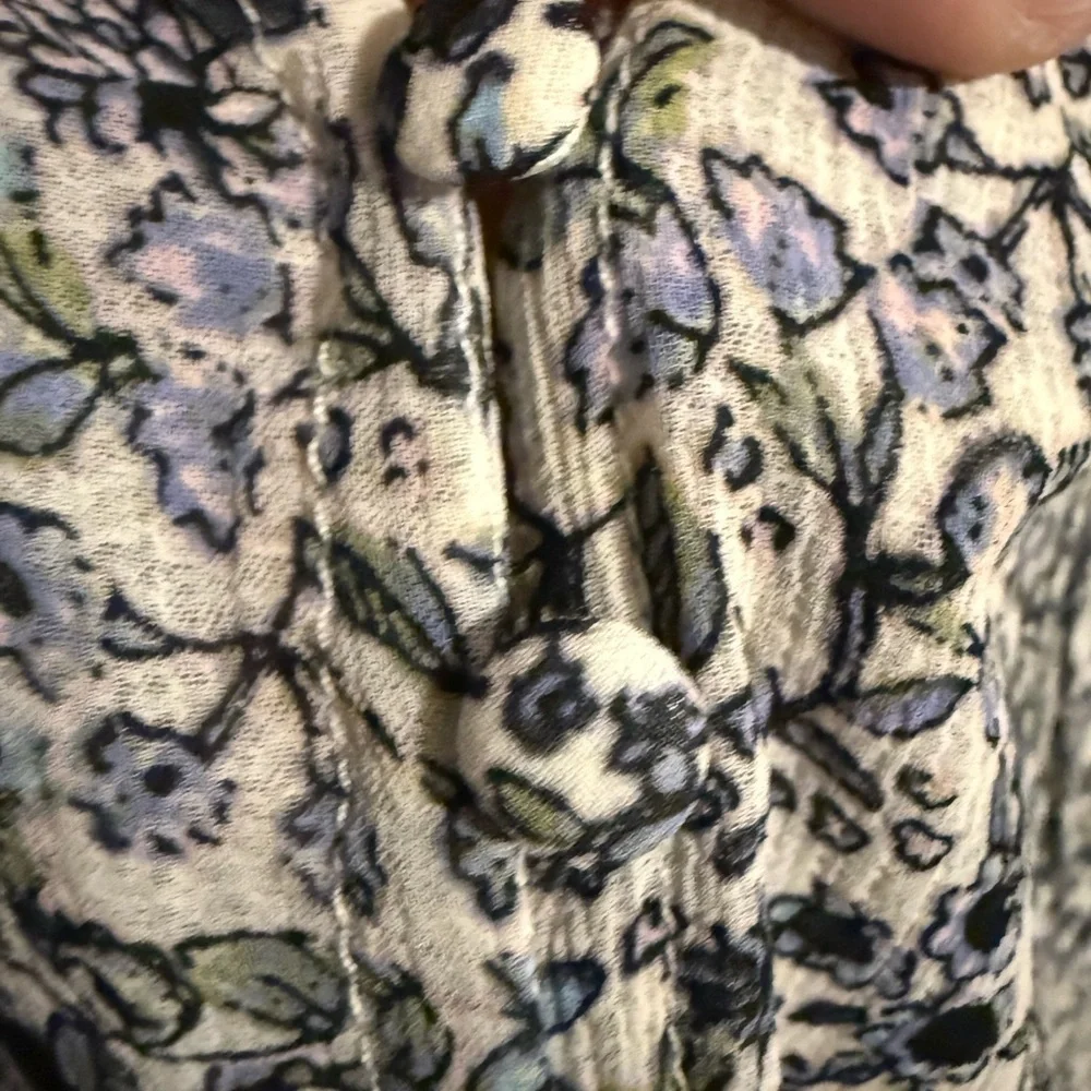 Free People Blue and Cream Patterned Blouse